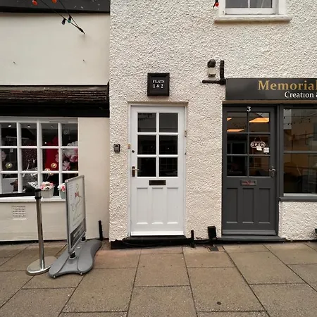 Historic Grade 2 Listed, Town Centre, St.Neots Cambridgeshire Apartment Hail Weston Exterior photo